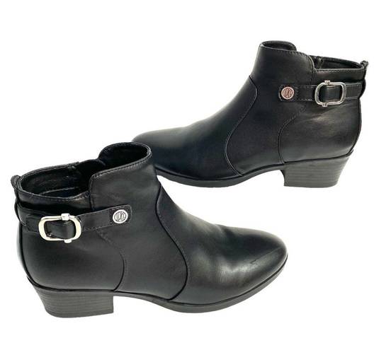 Unisa  Boots Shoes Booties Black Size 6.5 Vegan Leather Interior Zipper Buckle