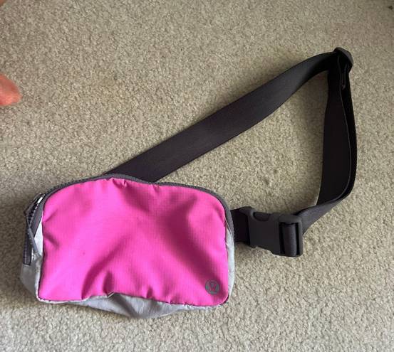 Lululemon Crossbody Fanny Pack