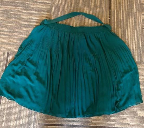 H&M NWOT Green Pleat  Skirt