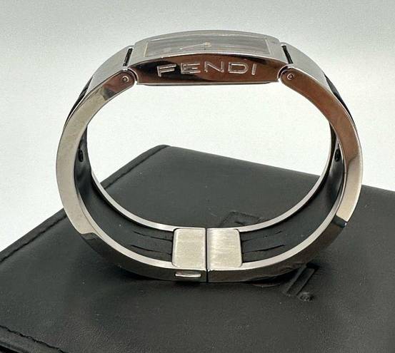 Fendi  3250l Ladies Bangle Watch