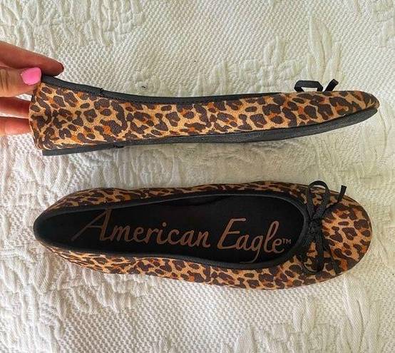 American Eagle NWOT  Leopard Ballet Flats With Bow Shoes Size 9