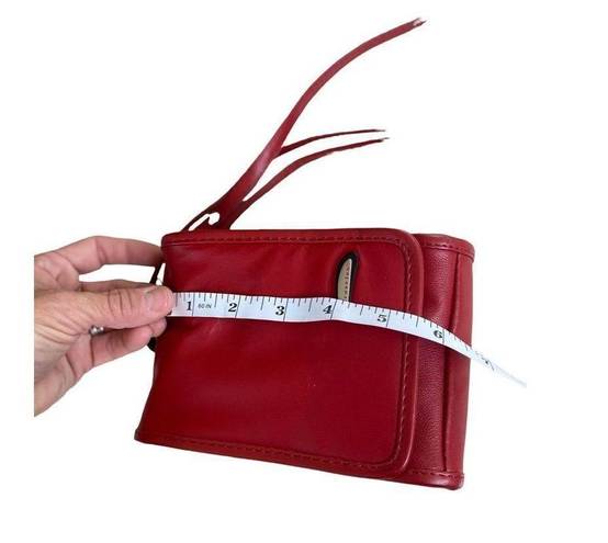 Travelon  red crossbody travel handbag