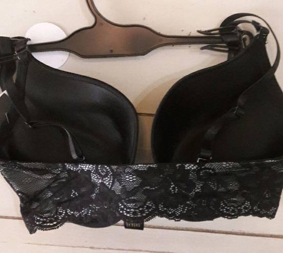 Marilyn Monroe Women's 34D Black Push Up Bra 