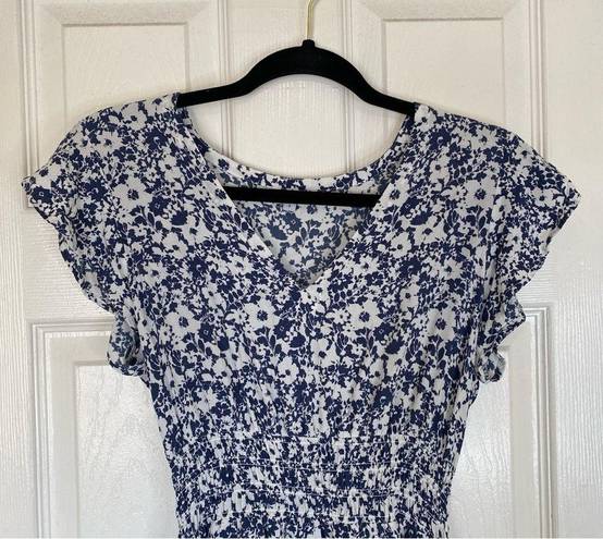 Rails  Tara Dress Navy White Texture Floral Size Small V Neck Spring Summer