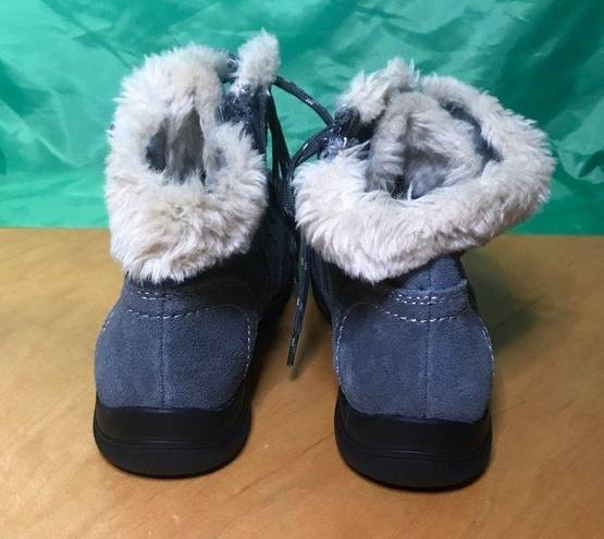 Earth Origins  Women’s Suede Fuzzy Ankle Bootie Size 6.5W