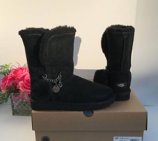 UGG Classic Short Charm Black Size 7 - $159 (24% Off Retail) New ...