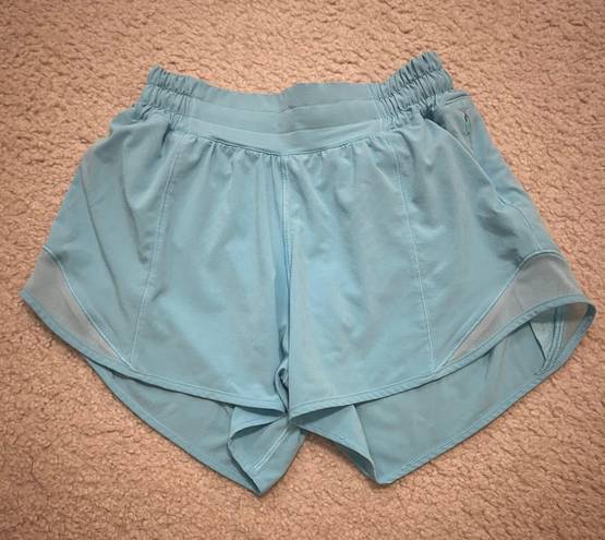 Lululemon NWOT  Hotty Hot 4”