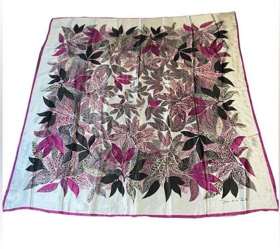 Oscar de la Renta  Vintage Floral Print 100% Silk Scarf 34" x 34" ~