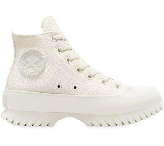 Converse  Chuck Taylor ALL STAR Lugged 2.0 High Top US Women’s size 9 Off White