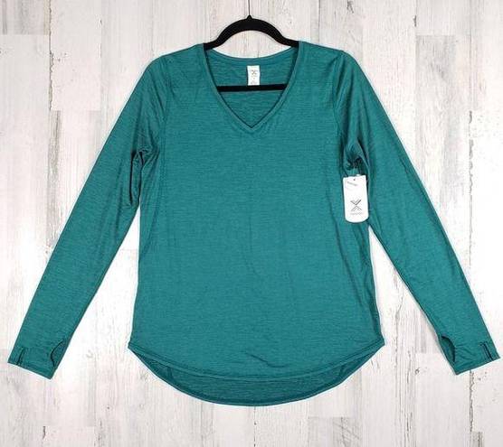 Xersion NWT  Quick Dry Green long Sleeve V-Neck Shirt Women's Size Small