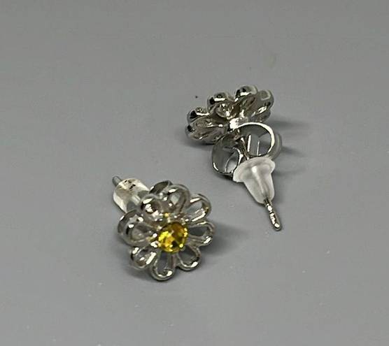 Daisy Cubic Zirconia  Stud Earring