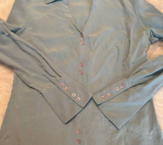 Caslon FREE with purchase  silk button down long sleeve dress shirt size small