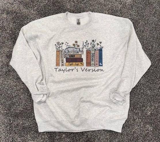 Gildan Taylor Swift 1989 taylors version sweatshirt taylor swift books