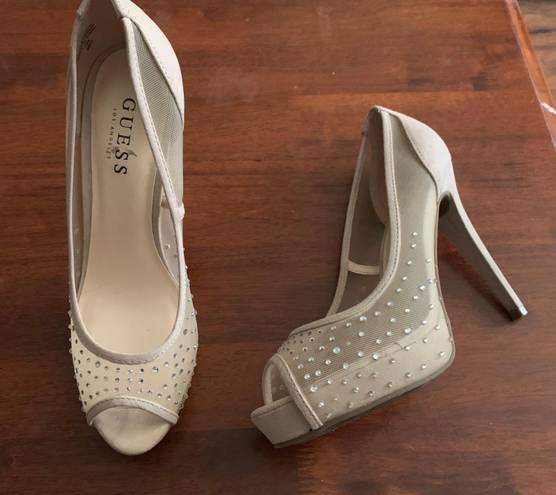 GUESS Cacei woman's heels beige natural rhinestones evening formal Size 8.5M