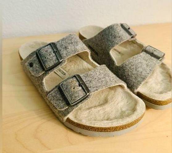 Birkenstock  Arizona Happy Lamb Comfort Wool Size 40 Gray women’s 9 men’s 7