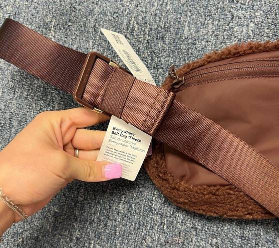 Lululemon NWT  fleece brown and gold belt bag