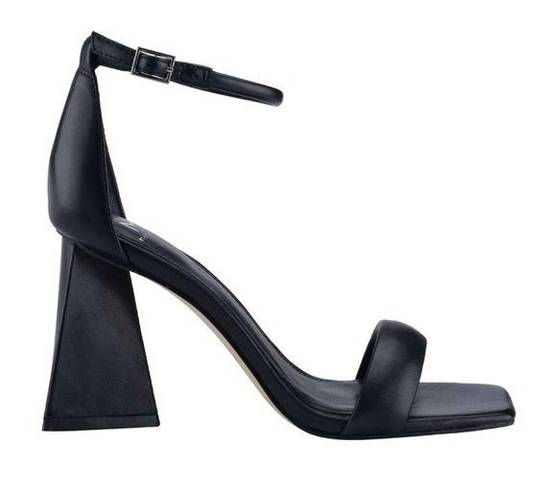 Marc Fisher Black‎ Denny Heeled Sandal Triangle heel size 9.5