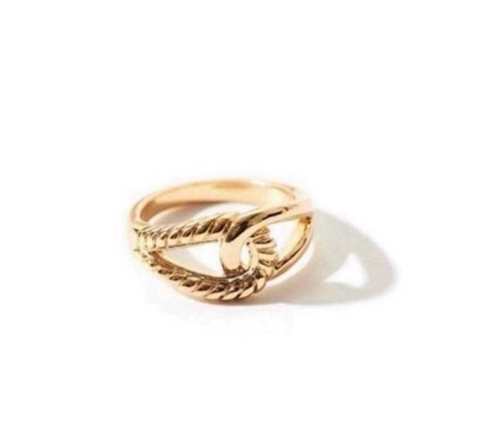 Knot Ring