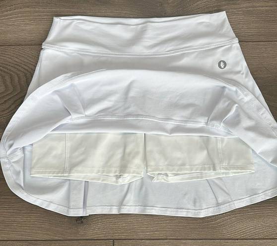 Dona Jo 15” High Rise White Pleated Tennis Skirt Size Large