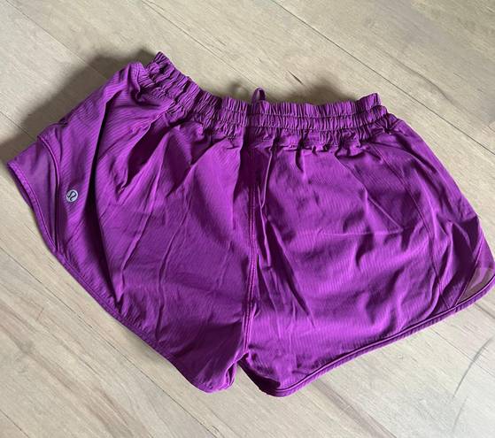 Lululemon Hotty Hot Short 2.5”