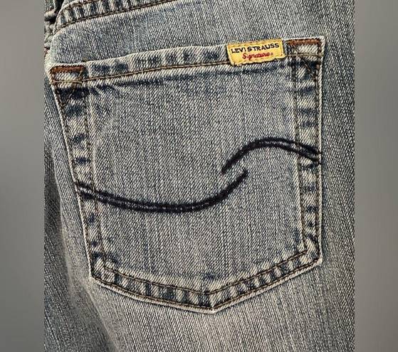 Levi Strauss & CO. Levi Strauss signature, midrise boot cut size 10L