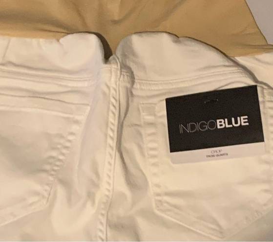 Indigo Blue  crop maternity pants size Large NWT