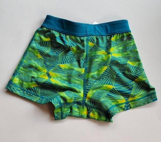 Adidas  SHORTS TROPICAL PRINTED WOMENS SIZE‎ S TIGHT ATHLETIC YOGA RUNNING HIKING