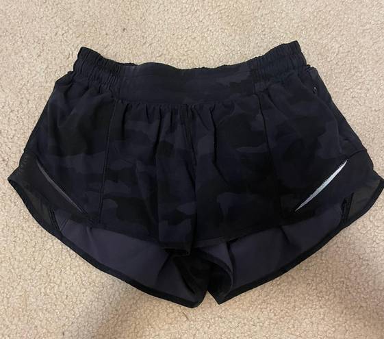 Lululemon Hotty Hot Short 2.5”