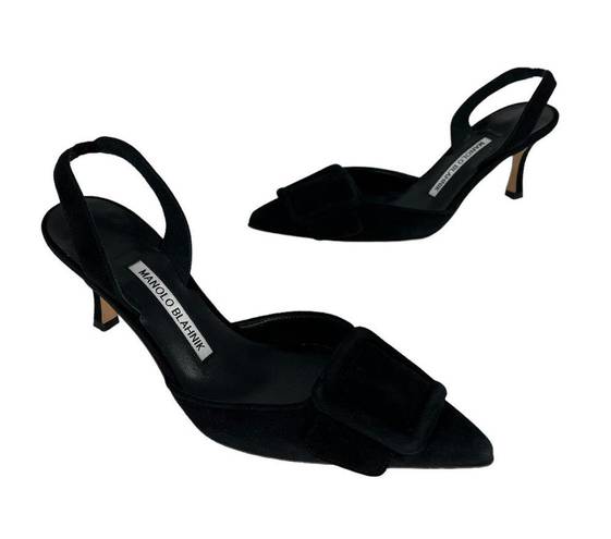 Manolo Blahnik  Maysli 70 Buckled Suede Slingback Pumps in Black