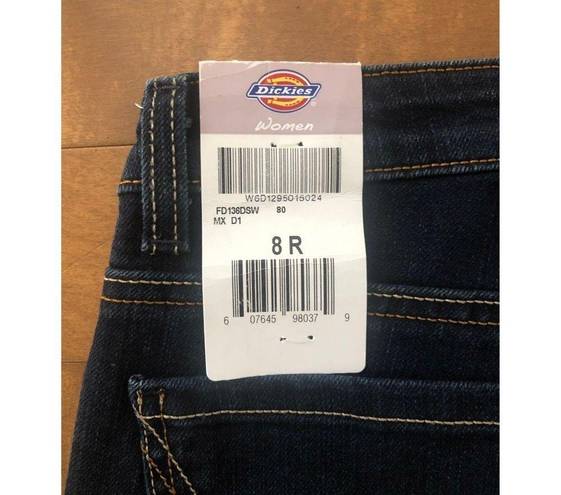 Dickies NWT  Stretch Relaxed fit jeans size 8 r