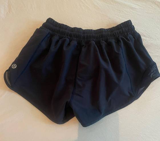 Lululemon Hotty Hot Short 2.5”