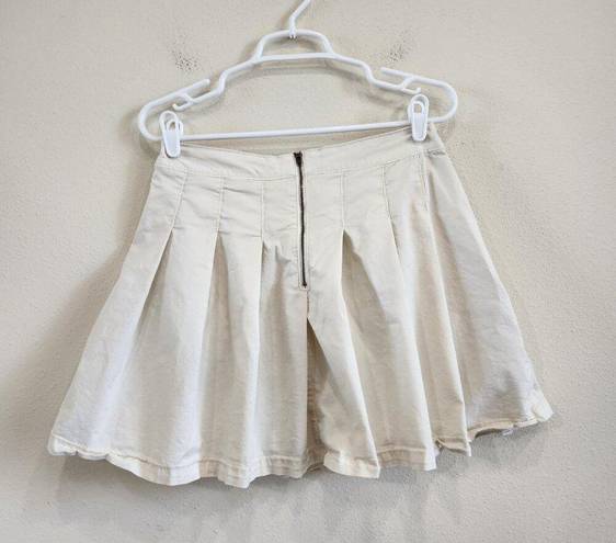 American Eagle  Outfitters High-waisted Pleated A-Line Tennis Skirt Mini Size 6