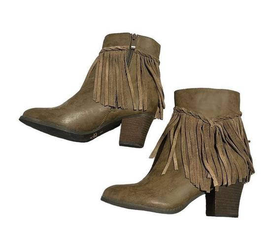 sbicca  womens Brown Leather With Fringe Ankle High Boots, Booties, Size 8.5