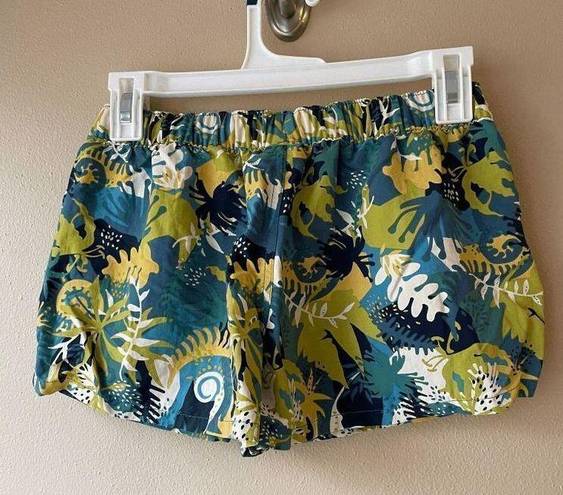 Patagonia  Women's Barely Baggies Shorts 2.5" Inseam Tropical Print Size XS