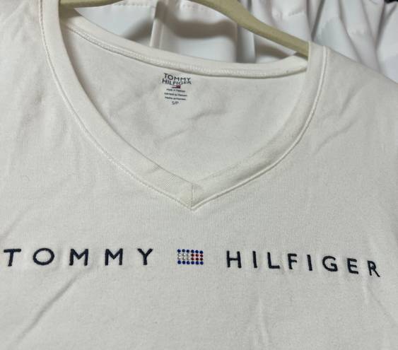 Tommy Hilfiger White Logo V-neck Cotton Short Sleeve T-Shirt Size Small