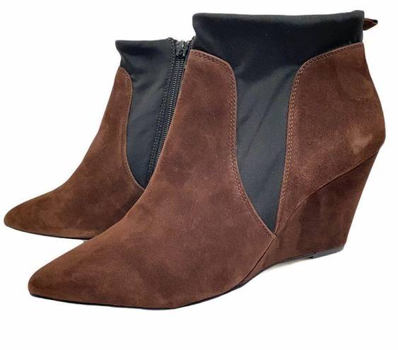 Bella Vita  Womens 8.5 Darin Suede Brown Black Wedge Pointed Chelsea Ankle Bootie