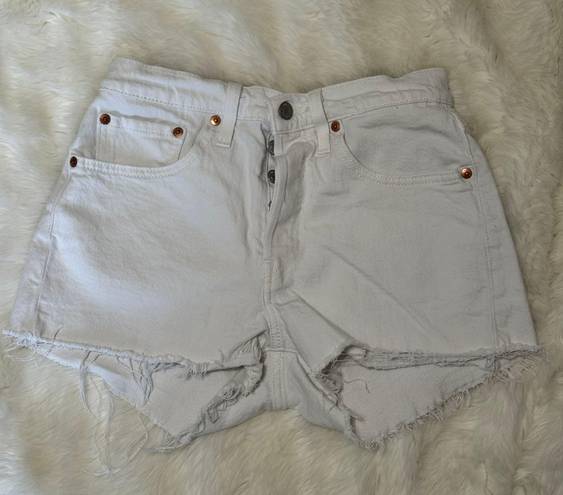 Levi’s White Denim Shorts