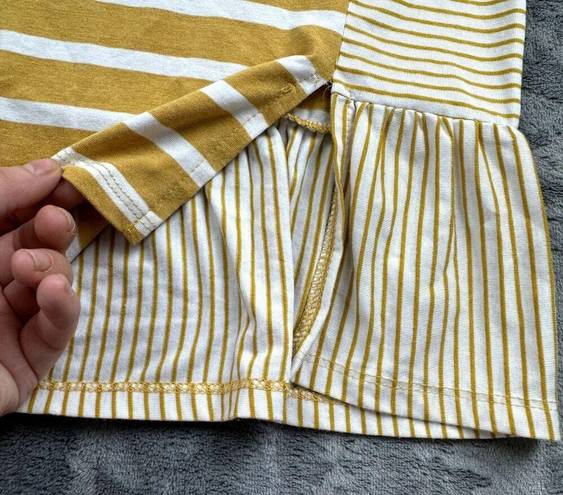 Umgee  Blouse Womens Size 1X Striped Boxy Boutique Yellow Boho Preppy Classic