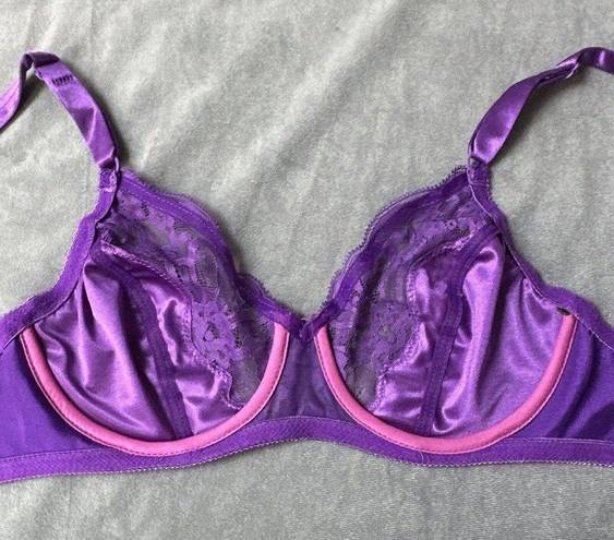 Second Skin Vintage Lilyette Bra 34C  Satin Sheer Lace Purple Unlined 878 USA