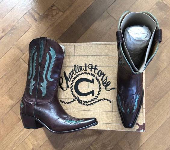 Charlie 1 Horse NWT  By Lucchese Walnut & turquoise boots in original box size 11