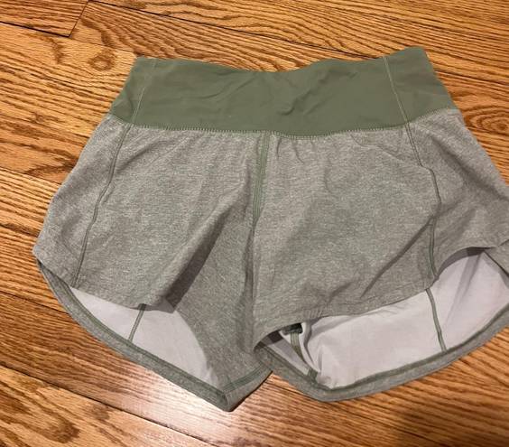 Lululemon Hotty Hot Shorts 2 Tall