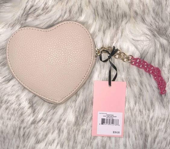 Juicy Couture NWT  Sandstone Can’t Tame Her Heart Zip Around Wallet