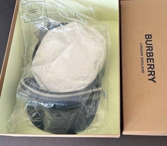 Burberry  Ink Blue Removable Zipper Pocket Vinyl Visor Hat Size L