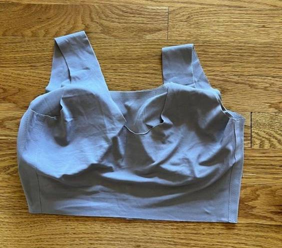 Krass&co True &  True Body Lift Scoop-Neck Wireless Bra Womens Medium Gray MSRP $58 EUC