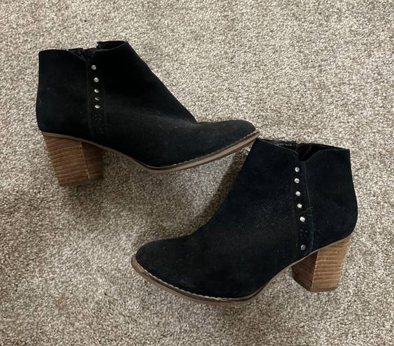 Franco Fortini Suede Booties