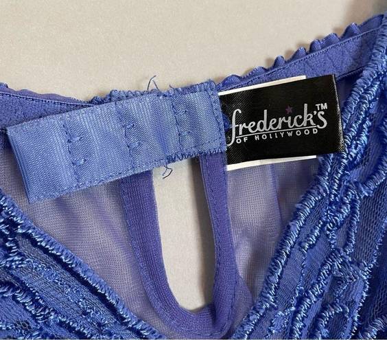 Frederick's of Hollywood  Negligee Lace Slit Sophie Babydoll Bow Size Medium Sexy