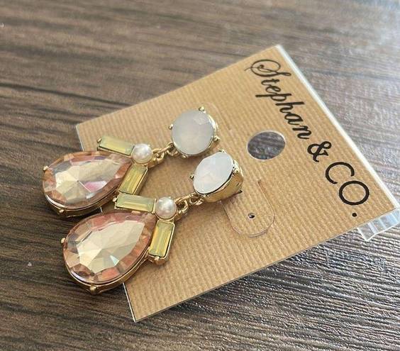 Krass&co Stephan &  blush rhinestone dangle earrings