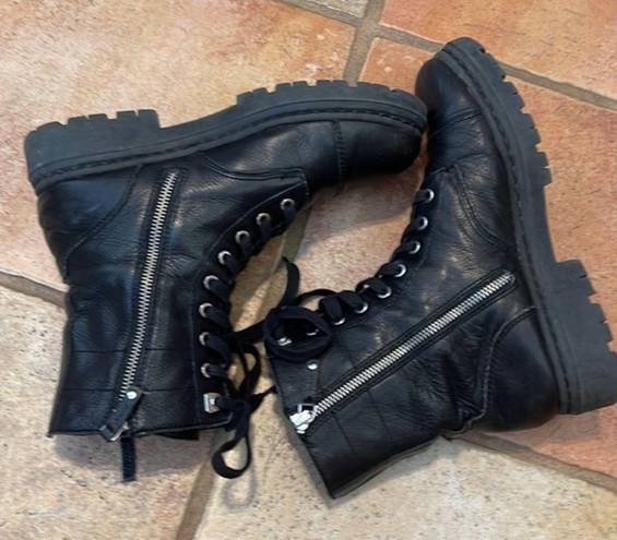 DKNY  ROUX COMBAT BOOTS BLACK