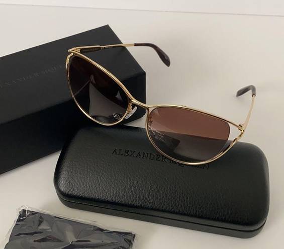 Alexander McQueen NWOT  sunglasses