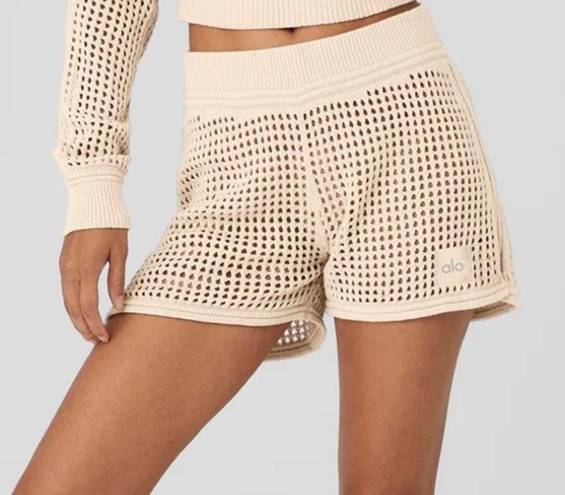 Alo Swim Over Up Shorts Size L